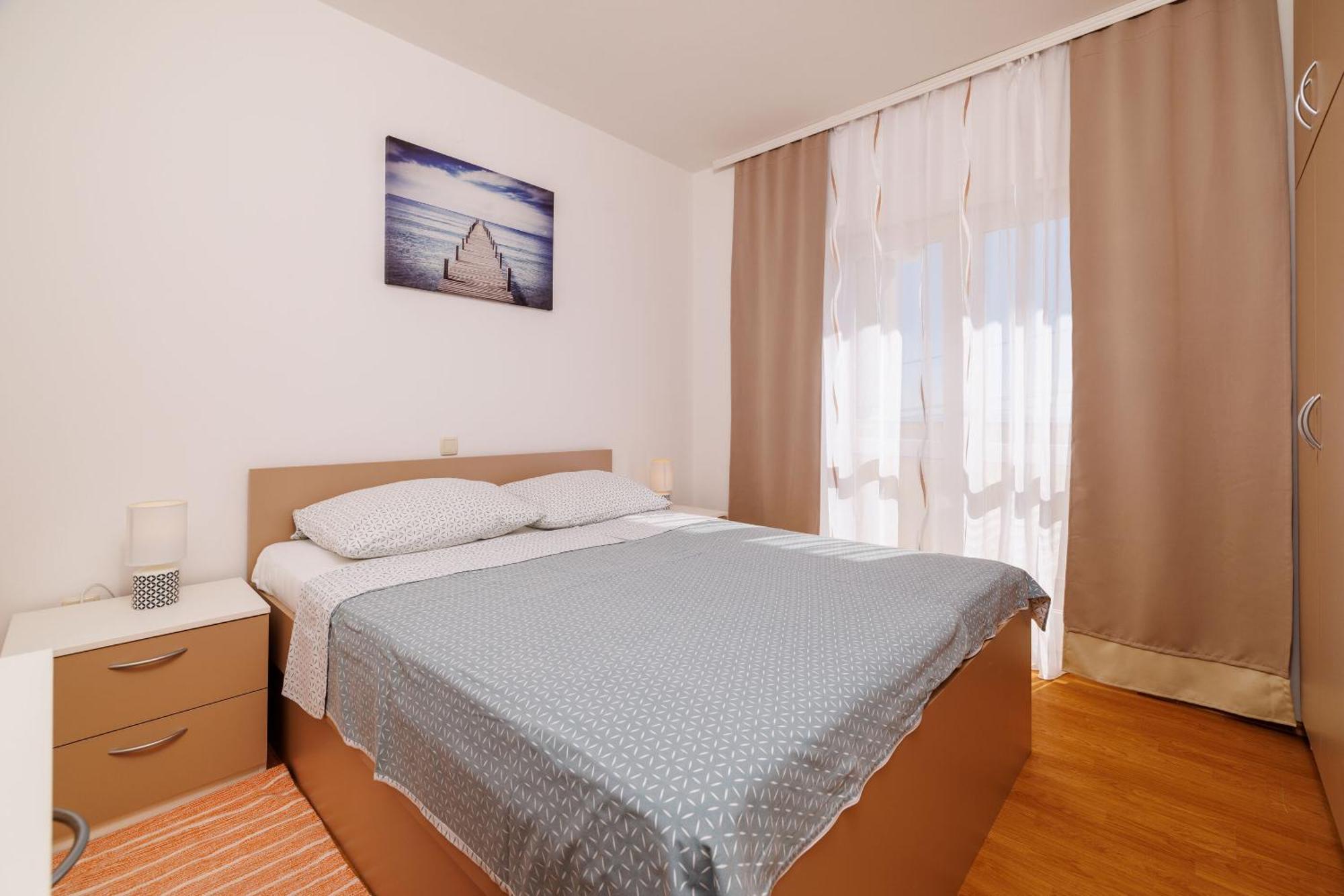 Apartments Marija Mundanije Exterior photo